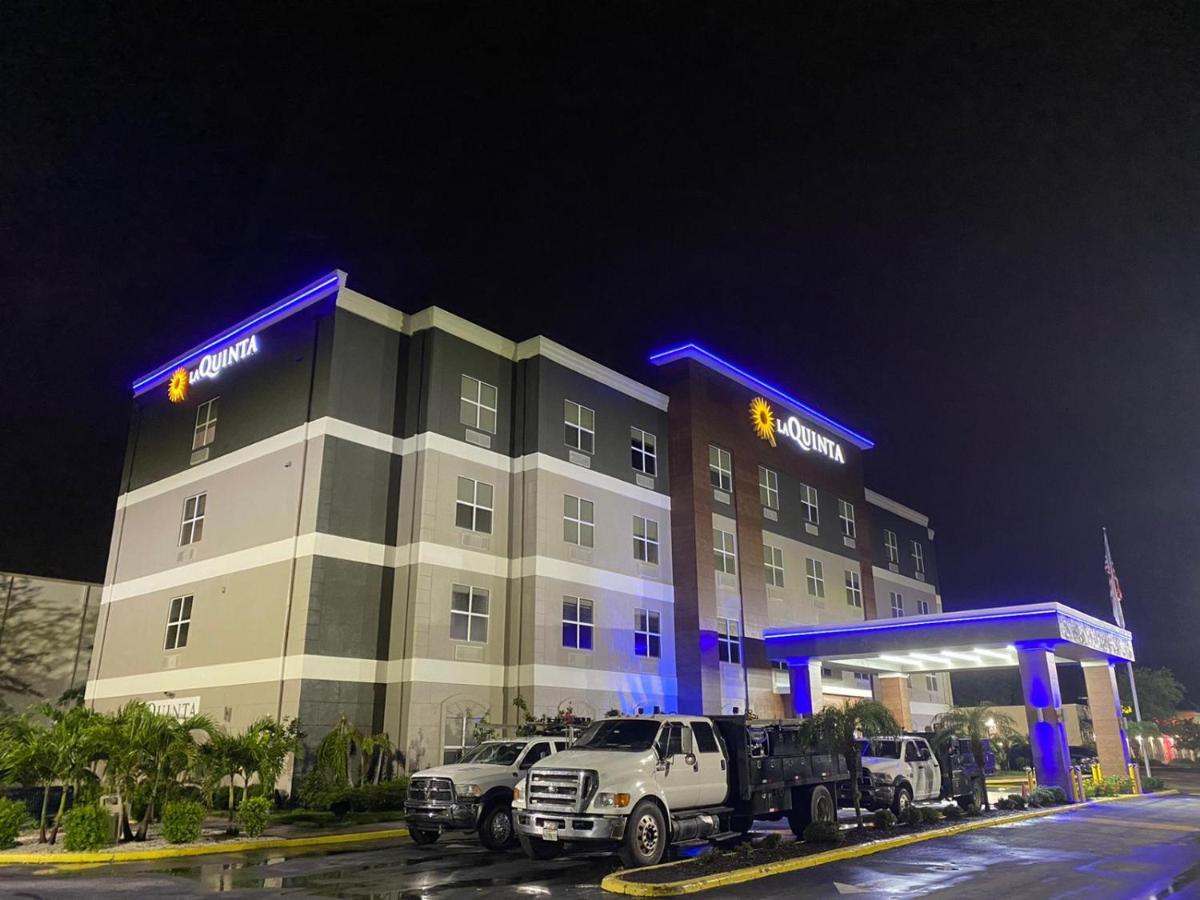 La Quinta By Wyndham Tampa Central Exterior foto